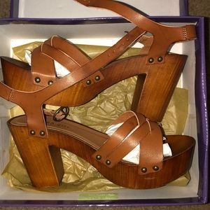 Madden girl Livii cognac paris size 9.5
